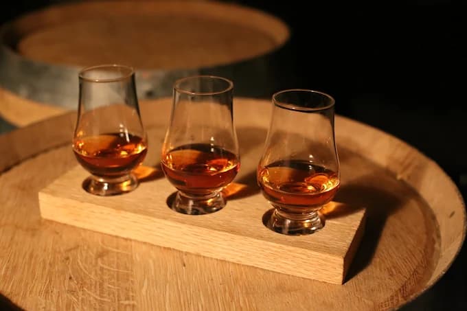 Happy Hour w/ the Ryans